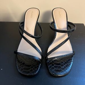 Aldo faux croc kitten heel US SIZE 9